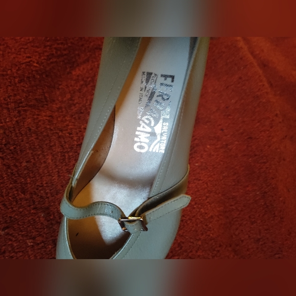 Salvatore Farragamo Light Blue Patent Audrey Ballet Flats Women's Size 6.5 - Picture 5 of 5